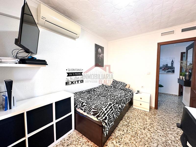 Foto ee2b2ea5-0208-4f85-815a-71abdef15e14. Etagenwohnung mit heizung in El Altet Elche / Elx