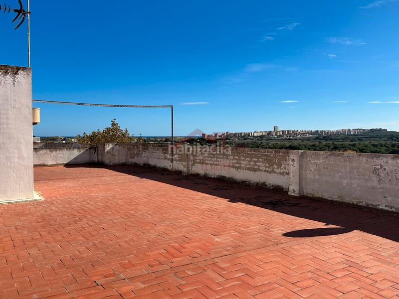 Foto f1c87cdc-0944-4960-acc9-298f75e02cca. Etagenwohnung mit heizung in El Altet Elche / Elx