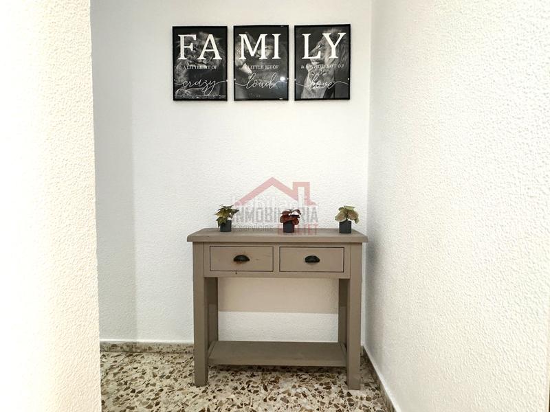 Foto f928d59c-66e8-4d8e-be5e-7ae50df92a15. Etagenwohnung mit heizung in El Altet Elche / Elx