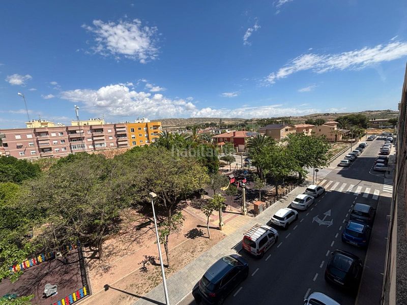 Foto b83e3dc8-f1c4-4e53-b790-3ddc5045392e. Piso  venta en Torrellano Elche / Elx