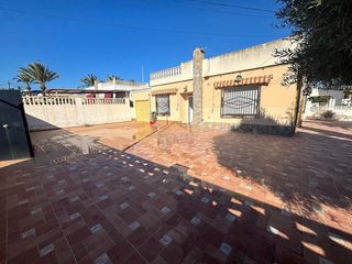 Lloguer Casa a El Altet. Chalet alquiler