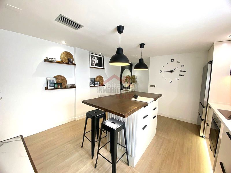 Foto 91d8f00a-6335-4e9d-b077-e296c3f7e706. Piso  venta en San Crispín Elche / Elx