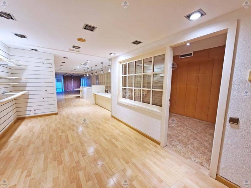 Foto 02c351e5-aa7a-4a1f-8535-cac0c1bb5b15. Alquiler local comercial local en alquiler en Malgrat de Mar
