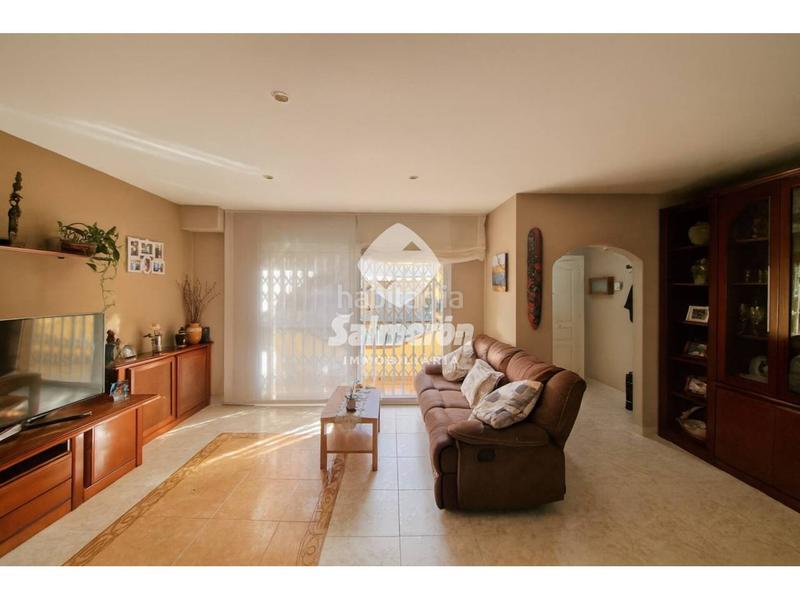 Foto 0eff7e50-71f5-46bb-97d9-87b66640dd4f. Haus mit heizung in Palafolls