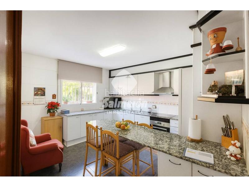 Foto ac3a6f02-c3aa-471c-898b-3ce45df78455. Haus mit heizung in Palafolls