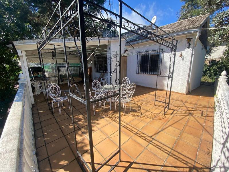 Foto 5fd9eda6-d2b7-4e9b-bcab-4e15bf59e154. Casa con riscaldamento in Villa del Prado