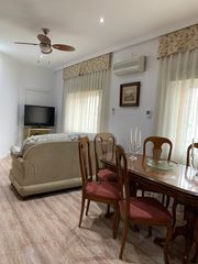 Lloguer Pis a Villa del Prado. Se alquila piso de 2 dormitorios