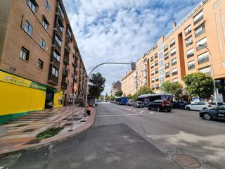 Lloguer Local Comercial  Calle de la esfinge