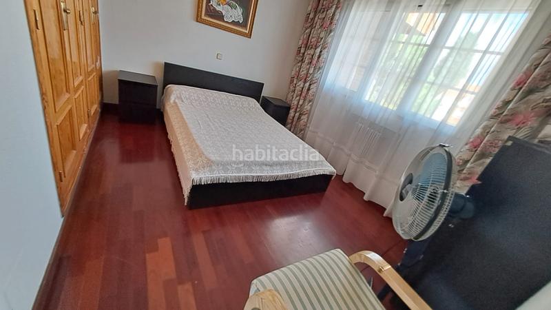 Foto e568b34c-7730-46e6-a6a4-ed6236f27dff. Rent semi detached house with heating parking in Timón Madrid