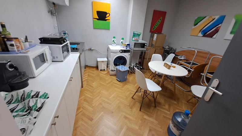 Foto 7c52bfd0-891f-48fb-a332-c287d6abc751. Rent office space with heating in Castillejos-Cuzco Madrid
