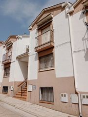Reihenhaus  Calle del laurel. Casa / chalet adosado en venta en calle del laurel 19, san martí