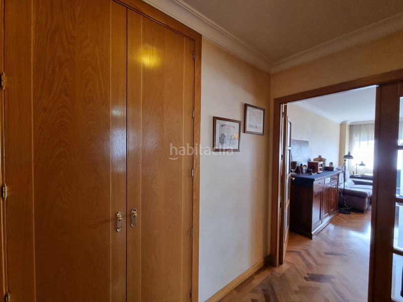 Foto 381a9d1a-11b7-46fd-9ff8-1428a60155eb. Flat with heating in Canillejas Madrid