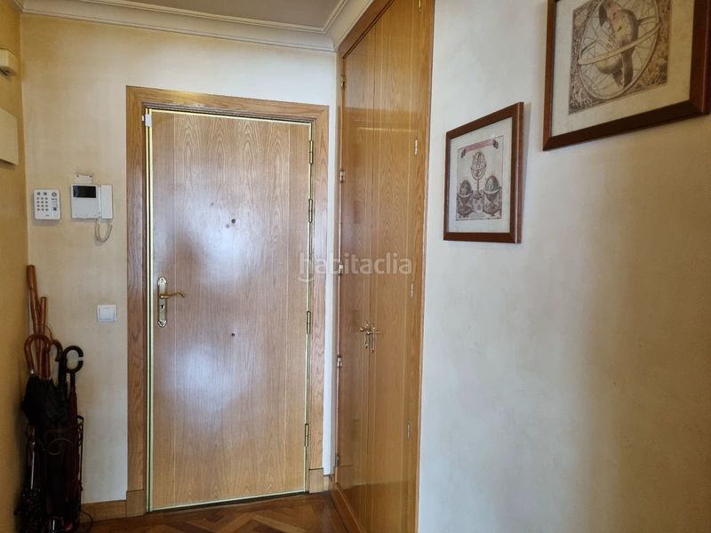 Foto cf2162f0-9e1e-496c-8ecd-9870f71fd8e7. Flat with heating in Canillejas Madrid