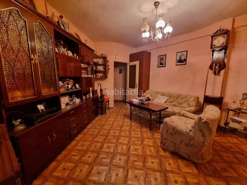 Foto cd5d354c-bb93-44e7-a210-071b31c0ac0a. Flat with heating in Canillejas Madrid