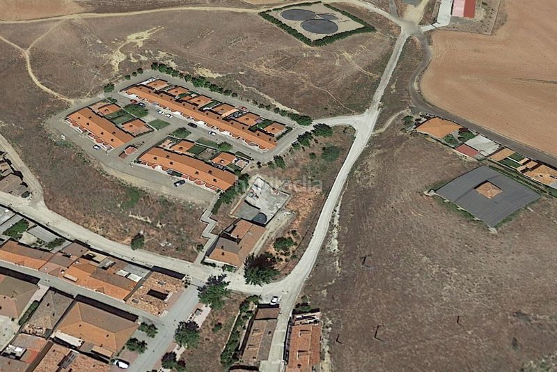 Foto c124d88e-bf7a-49a3-84ba-553b4d54eb66. Terreny residencial a calle ciguñuela 9 a Simancas