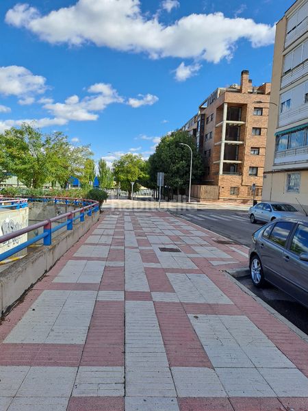 Foto 046d9ef3-506c-4f6b-bdc0-36a471c96ffc. Aparcament cotxe a Canillejas Madrid