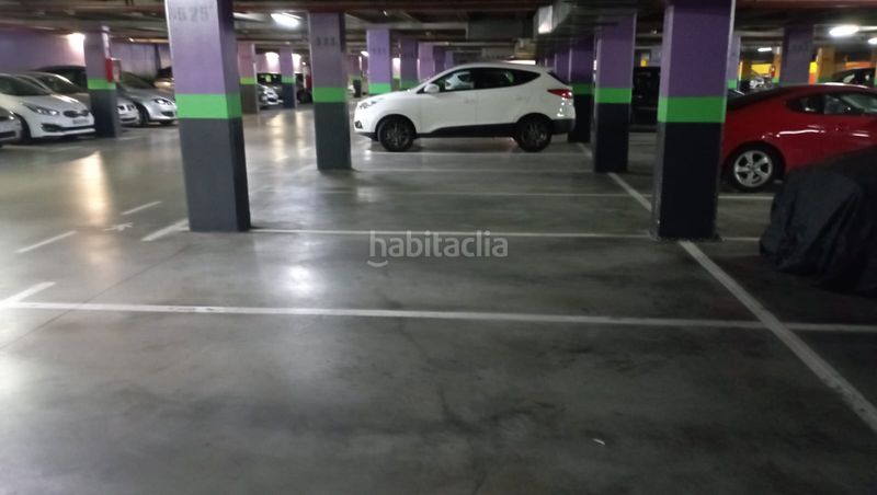Foto b18cb3bf-809a-4b49-b67c-1f45c2d65858. Aparcament cotxe a Canillejas Madrid