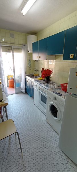 Foto 28d0d7e4-b3f1-406c-9daa-cc14f9c5be56. Piso en Canillejas Madrid