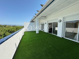 Attico in Carrer del monestir de poblet 7. ¡ático exclusivo en venta en el prestigioso edificio punta prima