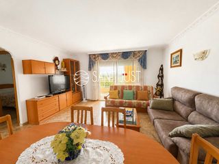 Appartement in Carrer del prat de ponç 5. Apartamento cerca del mar - la pineda