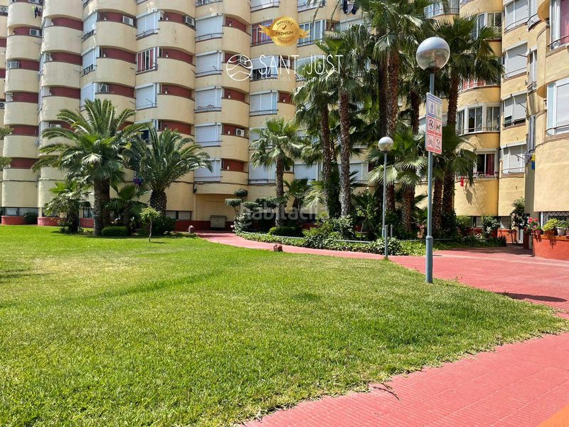 Foto ea0f7384-2d07-4644-80a9-40d6920a1323. Estudi amb piscina a La Pineda Vila-seca