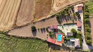 Casa  El espinillo. Viviendas urbanas con escrituras en venta en chinchn