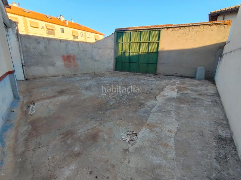 Foto cdc2e43a-6164-4604-a7ad-9746bf9cbe1c. Bâtiment à usage industriel dans Chinchón