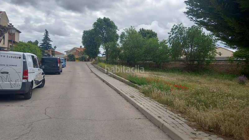 Foto c42462d9-a749-4d49-b9f5-ab2512ccc370. Terreny residencial a Chinchón