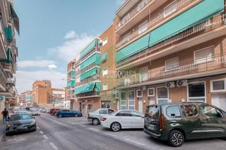 Appartement à Vista Alegre. Piso en venta en madrid
