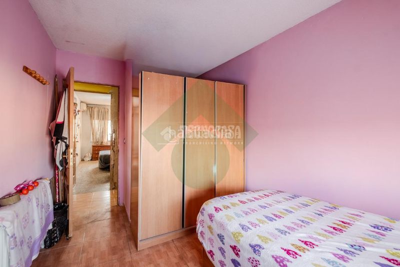 Foto c5c2065a-17f1-4ffc-80ed-6d8f3b48aaf6. Piso  en venta en Puerta Bonita Madrid