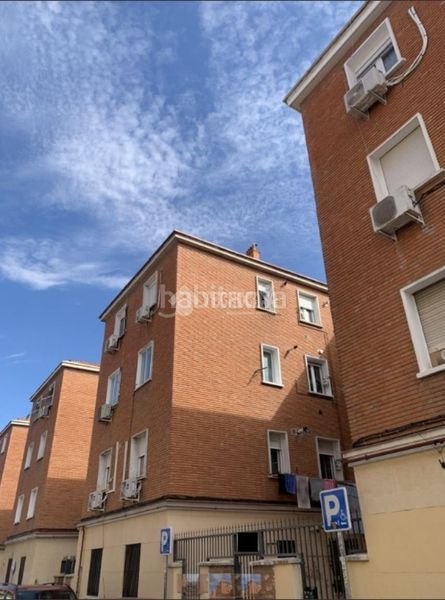 Foto d8d2f3fd-4946-4bdf-b52d-9d3abc591105. Pis amb calefacció a Puerta Bonita Madrid