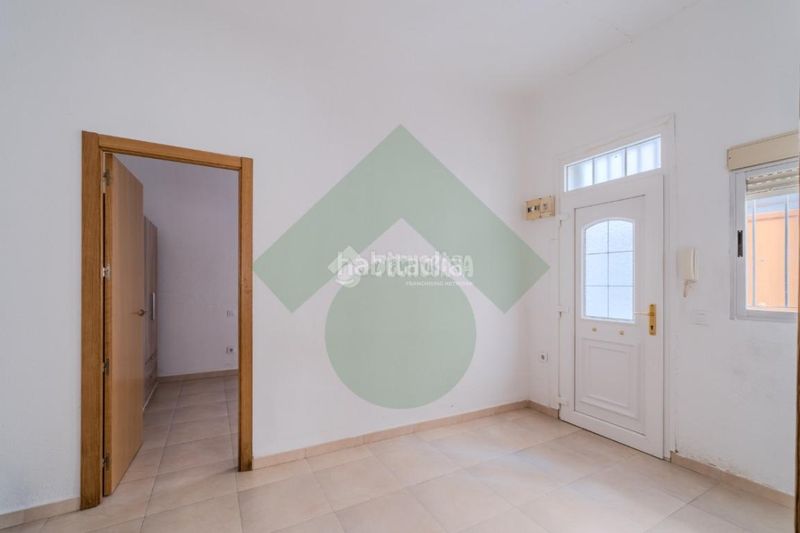 Foto 479180d6-920b-4b9e-a40b-09573f83d228. Piso  en venta en Vista Alegre Madrid