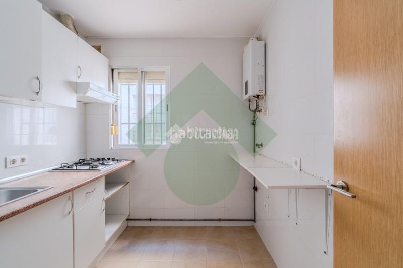 Foto 7adb0991-5009-4fef-a5bd-f5aa14d3c046. Piso  en venta en Vista Alegre Madrid