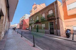 Etagenwohnung in Vista Alegre. Piso en venta en madrid