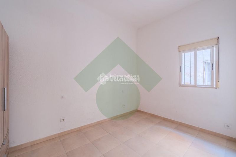 Foto c01dc8c3-ac1f-4042-8b42-93ada72ad0b8. Piso  en venta en Vista Alegre Madrid