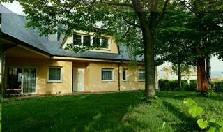 Chalet in Tona. Tona-zona foment espectacular torre en venda. parcel.la cantoner