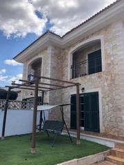 Location Maison à Badia Blava-Badia Gran-Tolleric. Alquiler de habitaciones en zona residencial