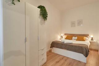 Location Appartement  Carrer igualada