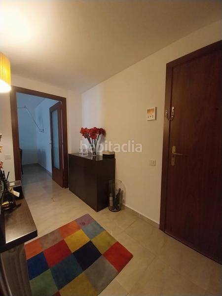 Foto 493a4130-e3d4-489c-ac65-02cc5a22953b. Pis a carrer de santiago 28 a Eixample Sud-Migdia Girona