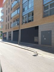 Parking coche en Carrer sant isidre 10. Pla�a d�aparcament en venda � zona migdia, girona