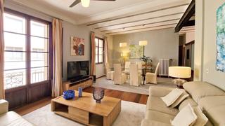 Flat in Carrer de ramon berenguer iii 7a. Piso zona blanquerna tranquilo y reformado