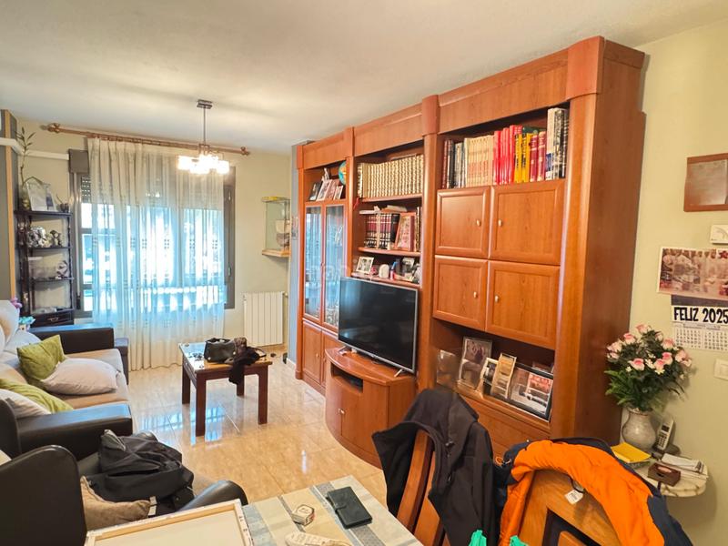 Foto 2bb5c79b-6f61-43d3-885a-b9d187e4dbae. Appartement avec parking piscine dans Parla este Parla