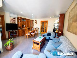 Apartment in Centro. Cansado de buscar negocio y vivienda? ahora tienes la oportunida