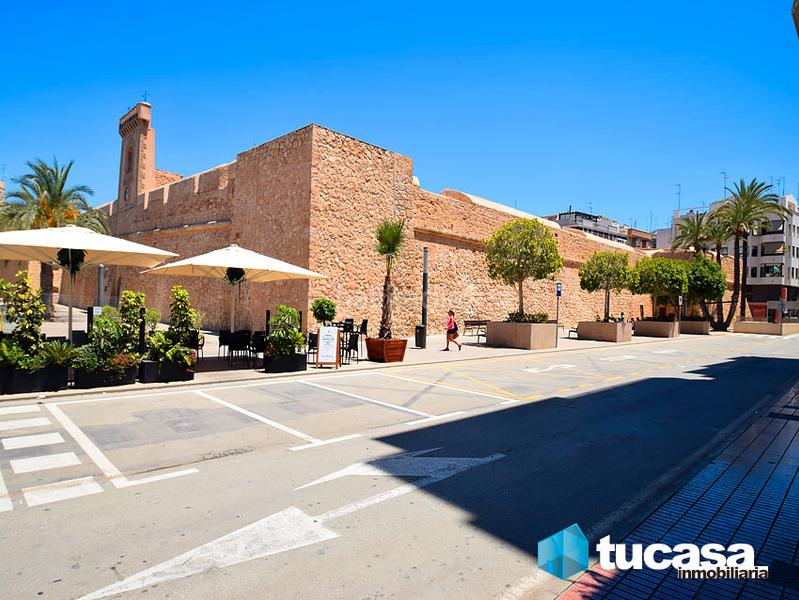 Foto e4fb066c-3227-46a2-88bc-bbdb2cb43b0f. Apartment in calle rafael carteta 5 in Playa Levante Santa Pola