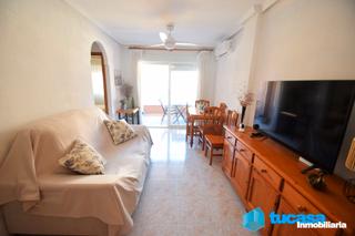 Apartament a Avinguda del tamarit 45. "maravillosa vivienda en urbanización privada con piscina y coch