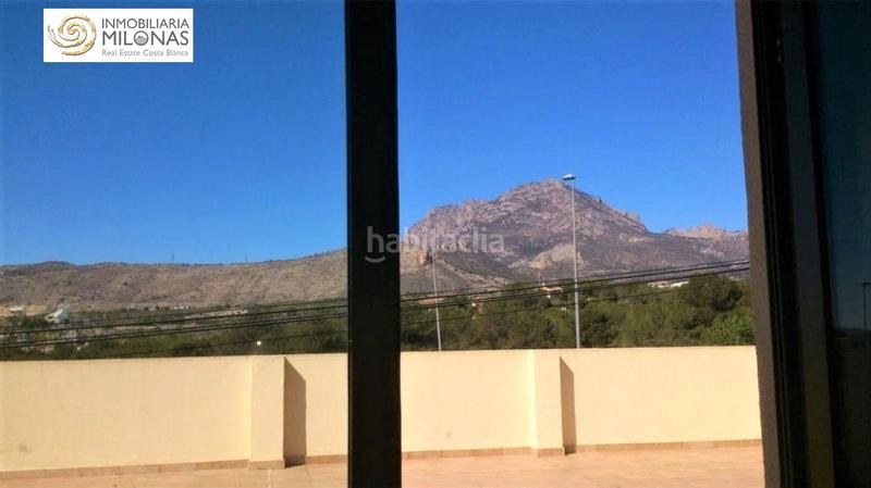 Foto 41d78e0c-57ab-49e3-a112-62e6fd3c79ff. Chalet with heating parking in Urbanizaciones Benidorm