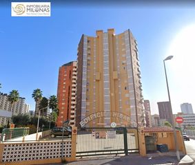 Alquiler Parking coche en Levante Alto. Plaza de garaje en el centro de benidorm.