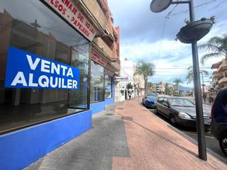 Local Comercial a La Nucia Pueblo. Amplio local comercial en alquiler o venta en el pueblo de la nu