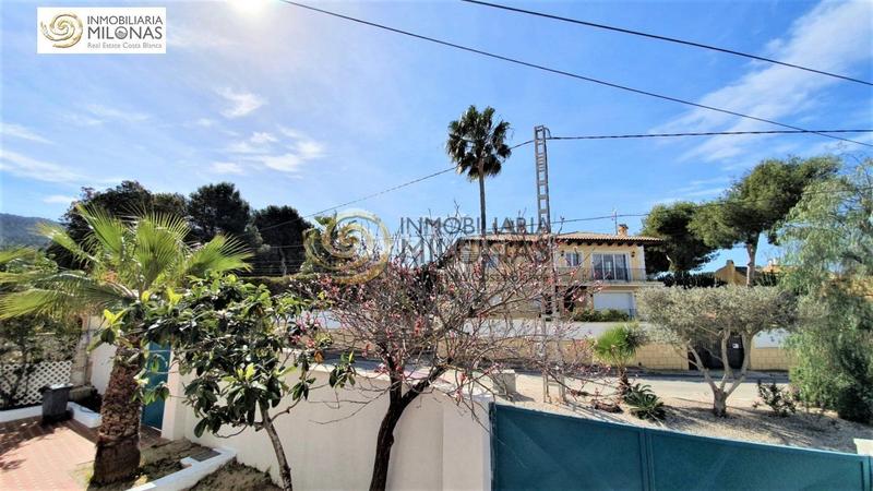 Foto b0dc587a-99ce-480e-8619-c76db8f579a4. Lloguer casa amb aparcament a Rincón Bajo Benidorm