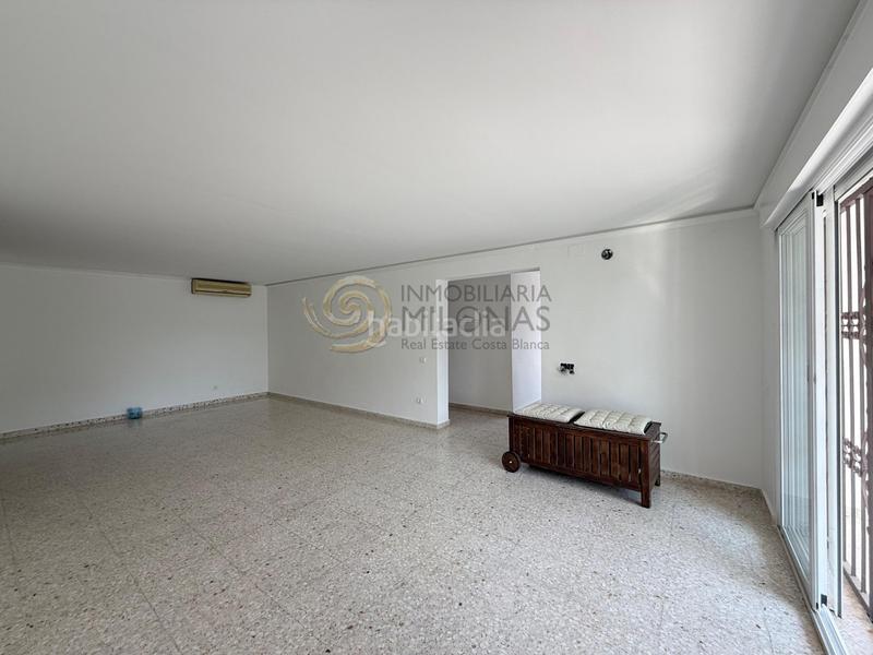 Foto 05d0a846-4784-456a-ac4c-e0b61c535713. Miete haus mit parking in Rincón Bajo Benidorm